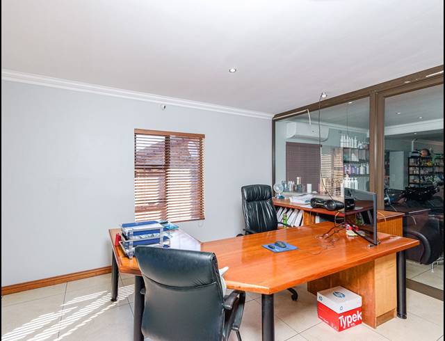 779M² INVESTMENT FOR SALE IN RANDPARK RIDGE